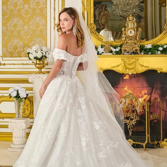 New Off The Shoulder Bridal Ball Gown w/ Floral Applqiue & Lace Up Back GL3821 - Picture 12 of 14